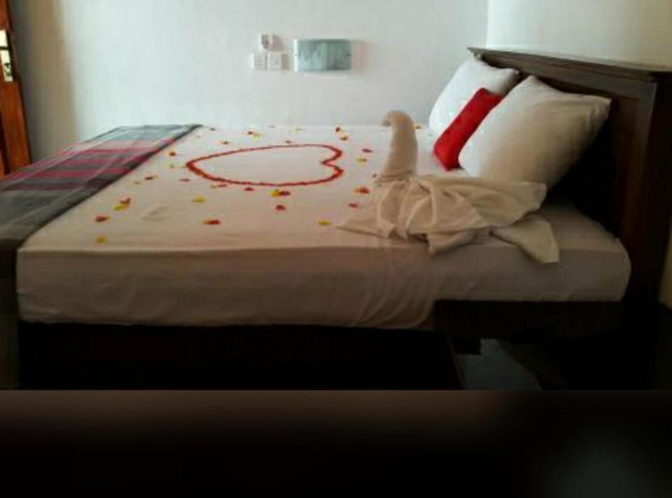 River Side Holiday Inn Weligama Ngoại thất bức ảnh