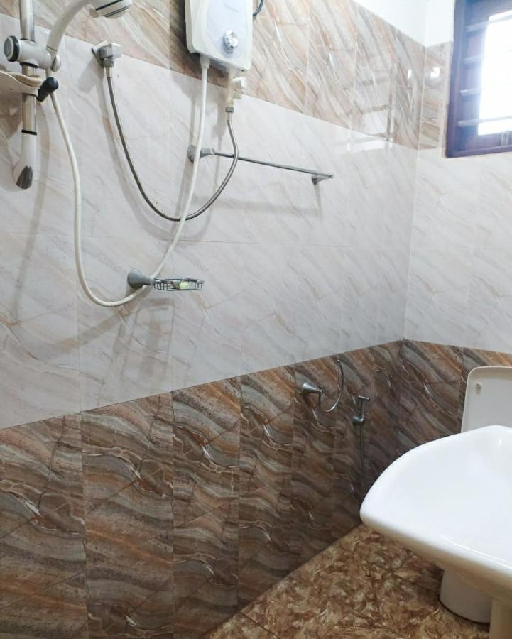River Side Holiday Inn Weligama Ngoại thất bức ảnh