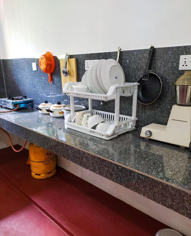 River Side Holiday Inn Weligama Ngoại thất bức ảnh