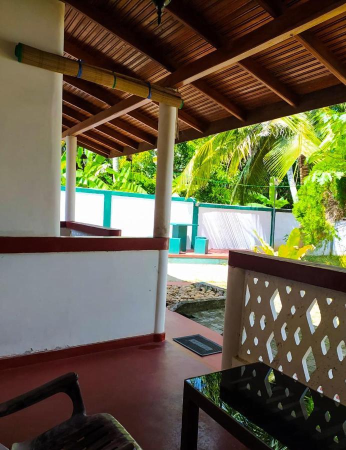 River Side Holiday Inn Weligama Ngoại thất bức ảnh